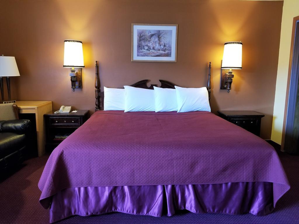 Regency Inn Уиннемакка Экстерьер фото